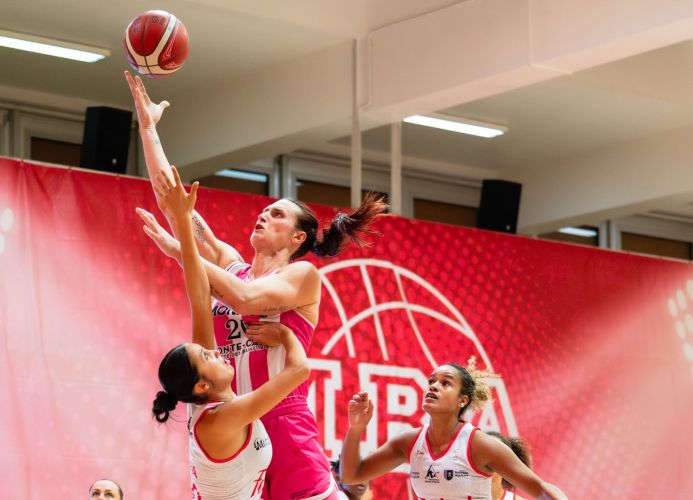 Julie Tétart au plus que parfait